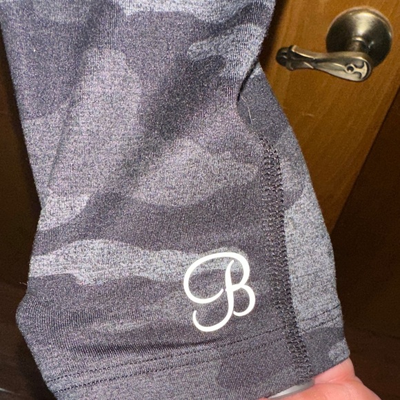 Bombshell Sportswear Gray Camouflage Leggings - Picture 3 of 5